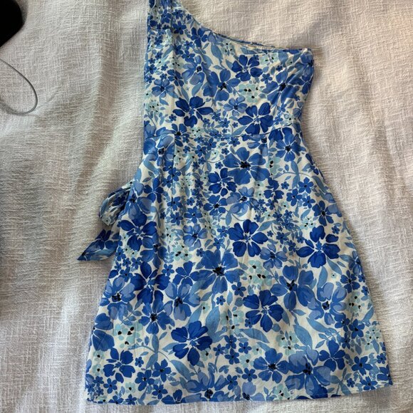 Lulus Summery Side Asymmetrical Wrap Mini Dress - Blue/White Floral - Picture 5 of 6